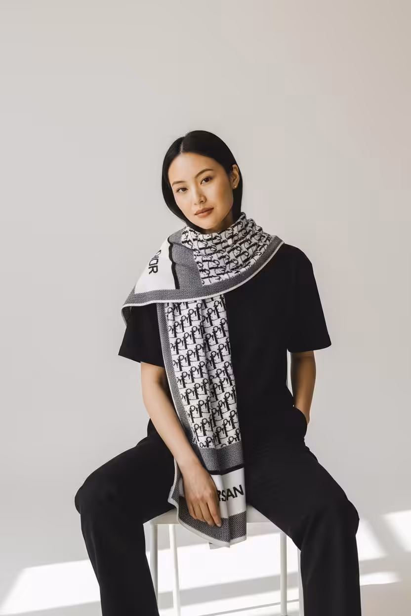 Christian Dior Basic Unisex Stole