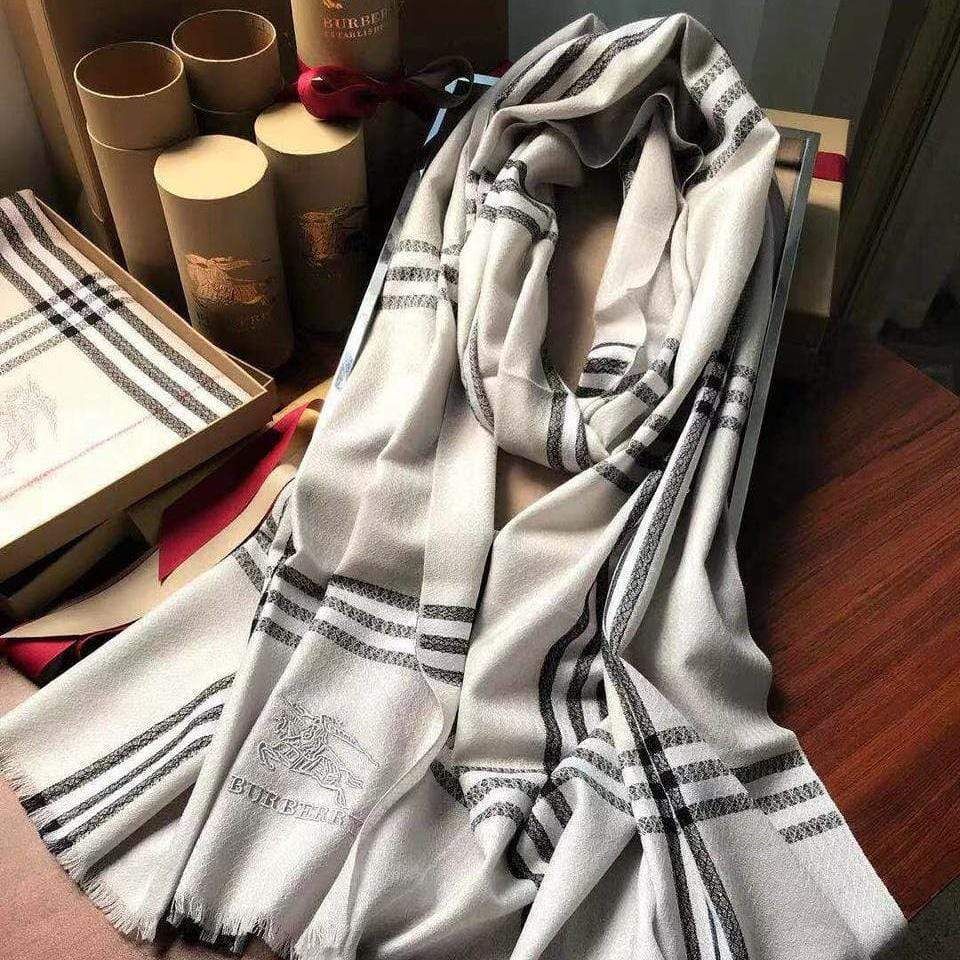 Burberry Grey Colour High Quality Semi Woollen Stole