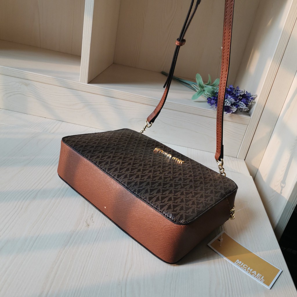 Michael Kors Jet Set Coffee Camera Sling Bag (With Box)