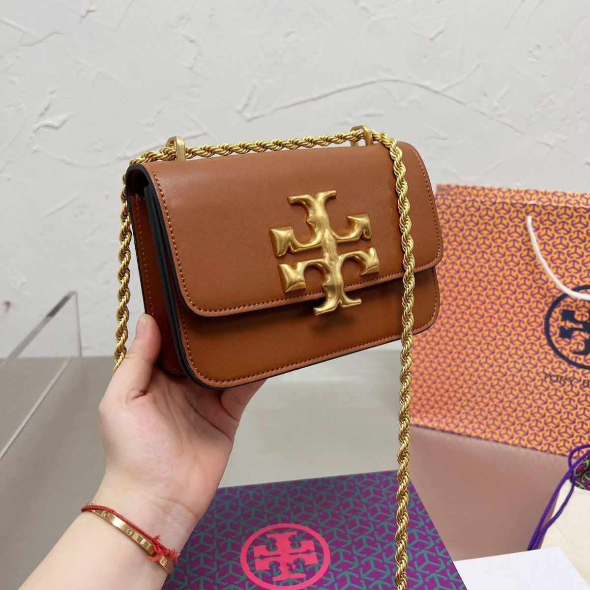 Tory Burch Eleanor Brown Sling Bag (With Box)