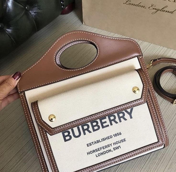 WhatsApp Image 2022-11-30 at 4.11.03 PM (1) Burberry Horseferry Pocket Bag (With Box)