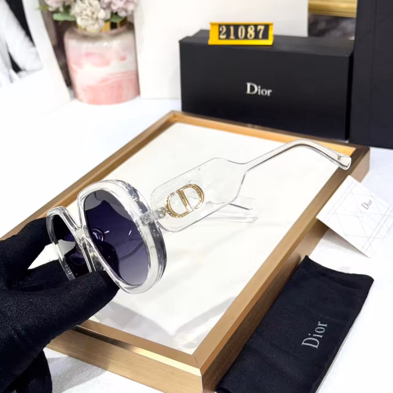 WhatsApp Image 2026-01-08 at 4.11.47 AM Christian Dior Iconic Sunglass For Women