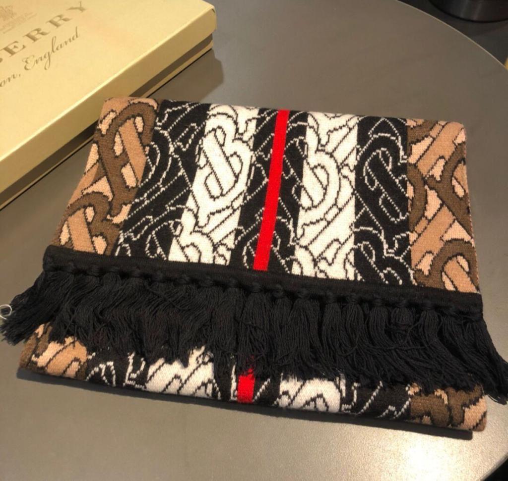 Burberry TB Monogram Unisex Warm Muffle