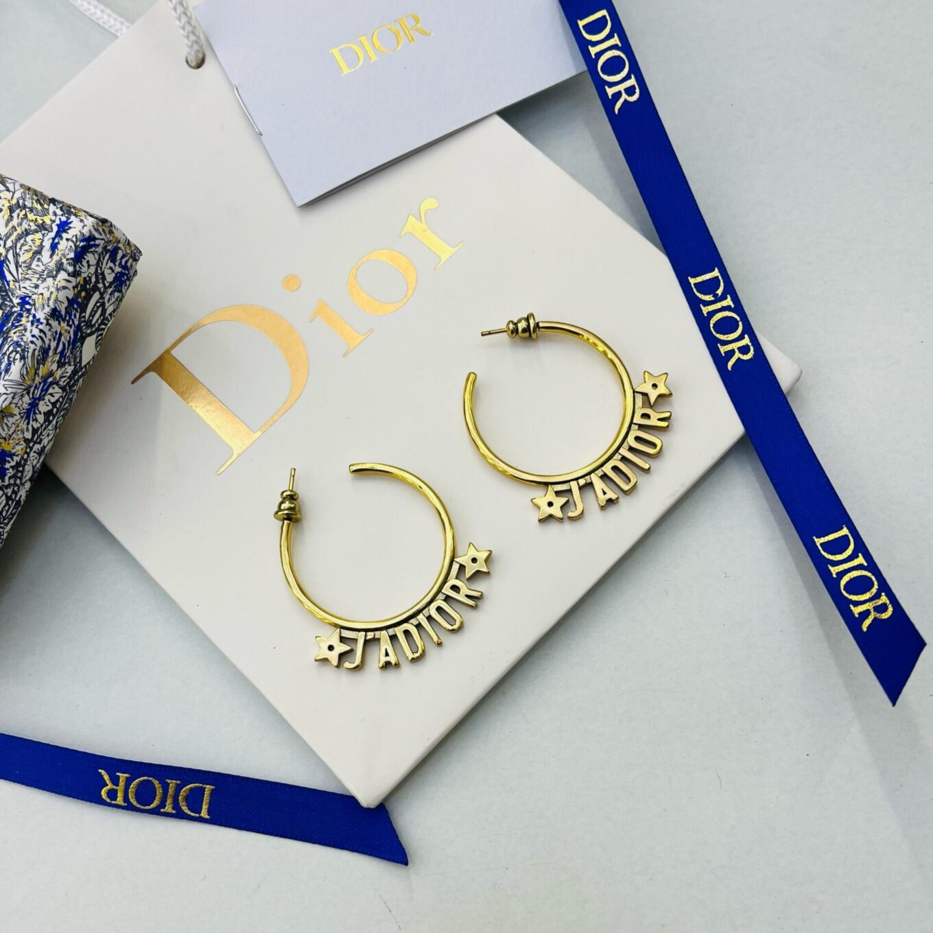 Jadior Round Earrings