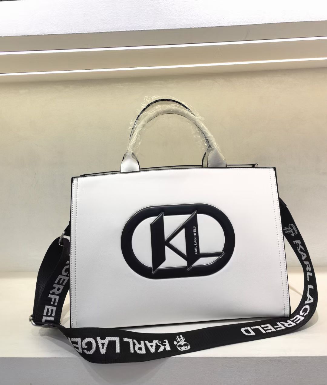 Karl Lagerfeld White Casual Handbag