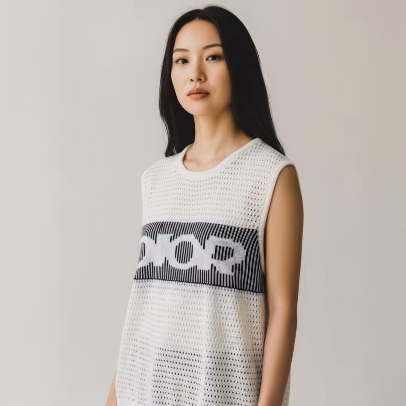 Photoroom_20251128_193426 Dior Knitted White Sleeveless Sweater