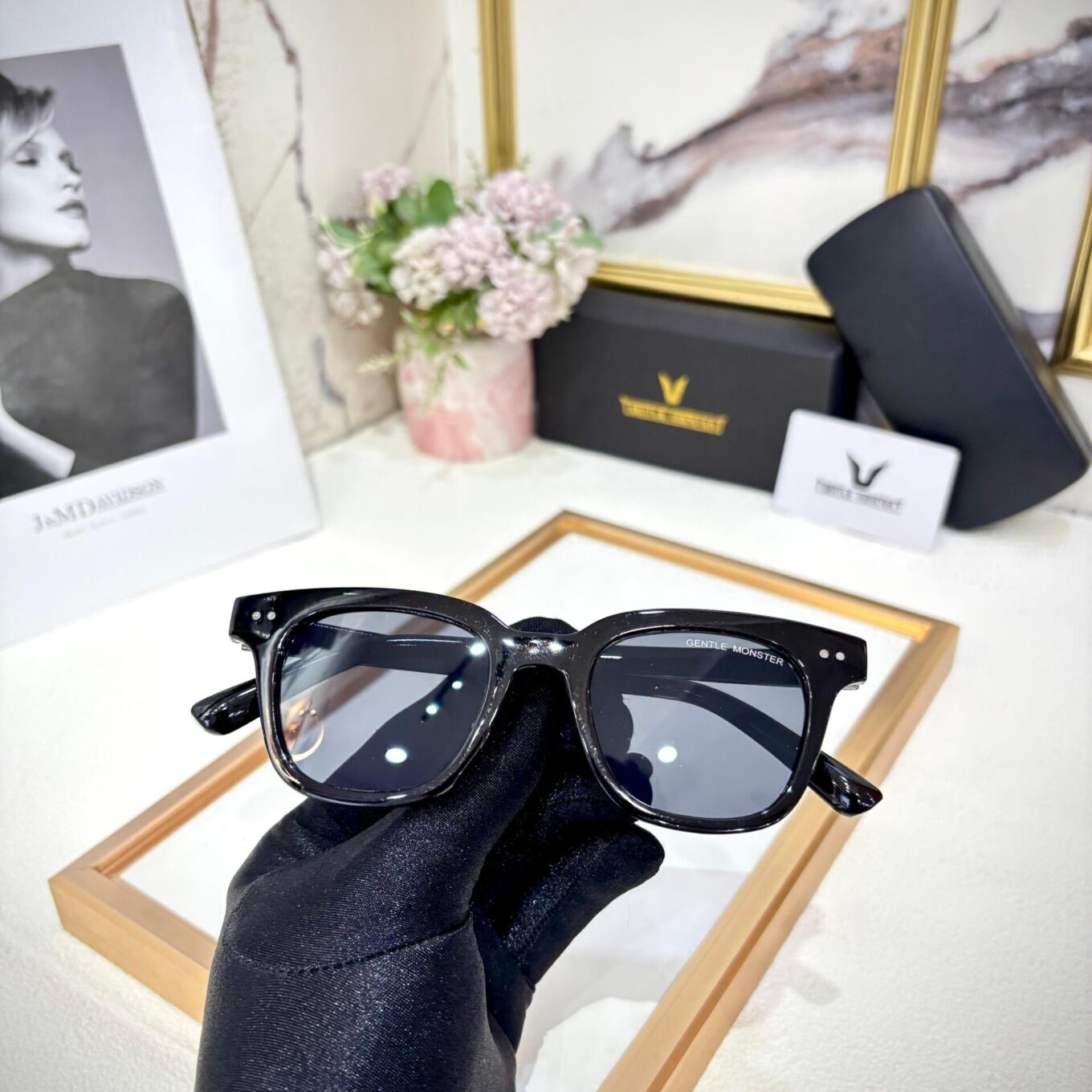 Gentle Monster Unisex Sunglass