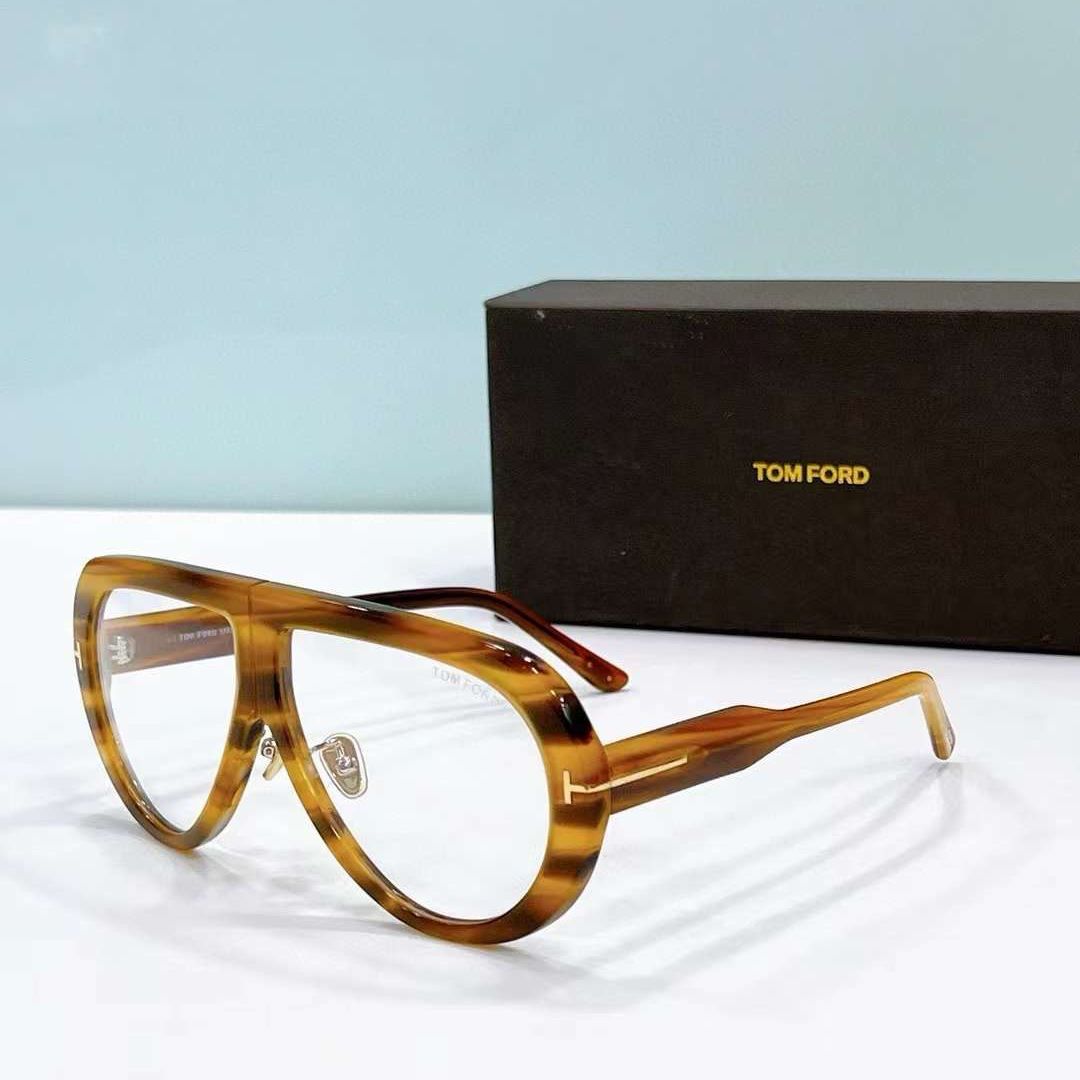Tomford Unisex Premium Sunglass
