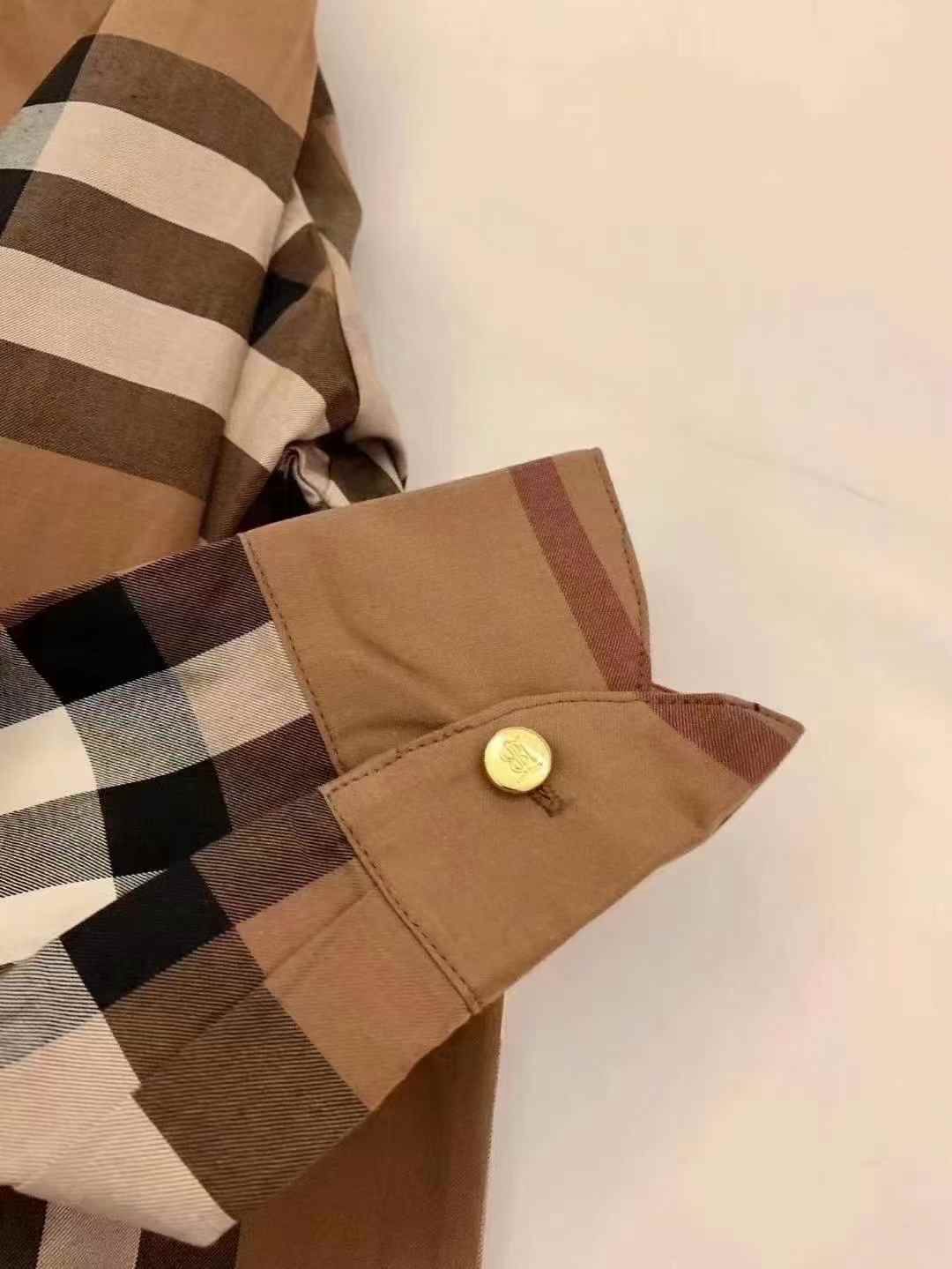 WhatsApp Image 2025-03-01 at 6.26.56 PM (2) Burberry Brown Signature Shirt
