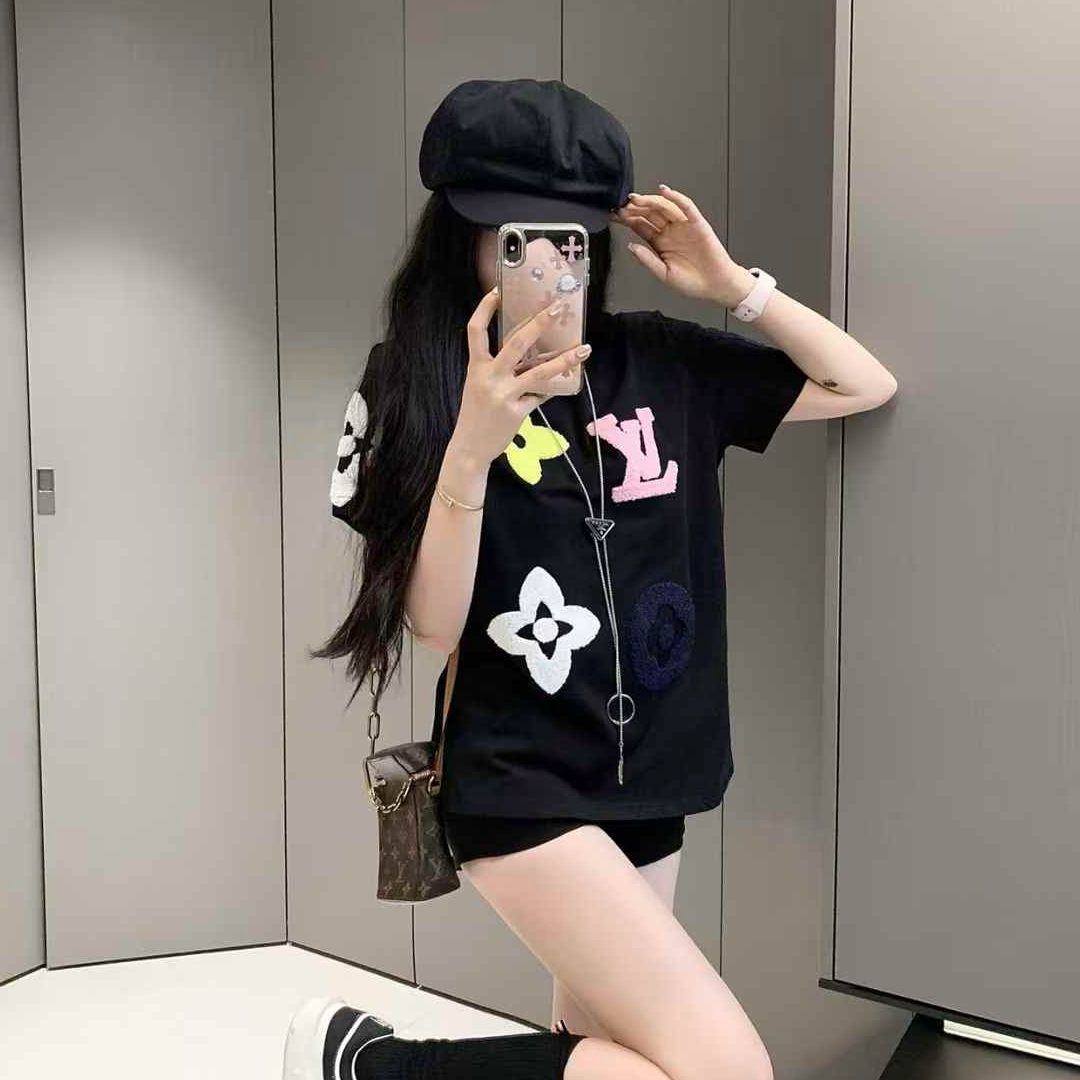 Louis Vuitton Black T-shirt
