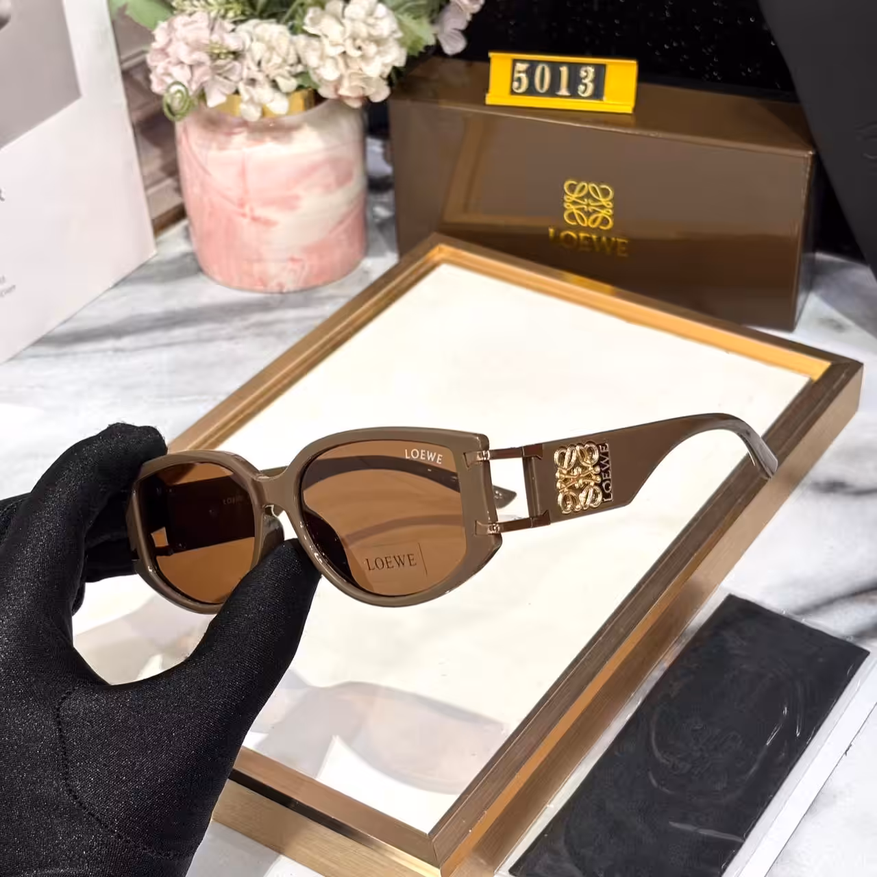 Loewe Women Sunglass