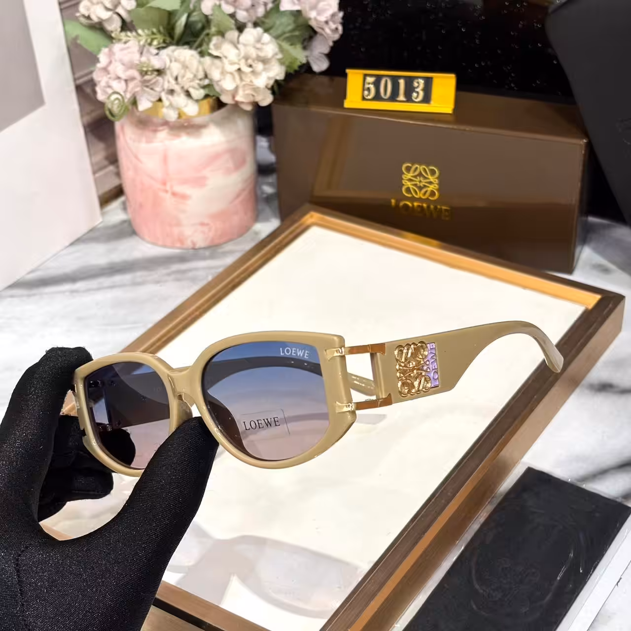 Loewe Women Sunglass