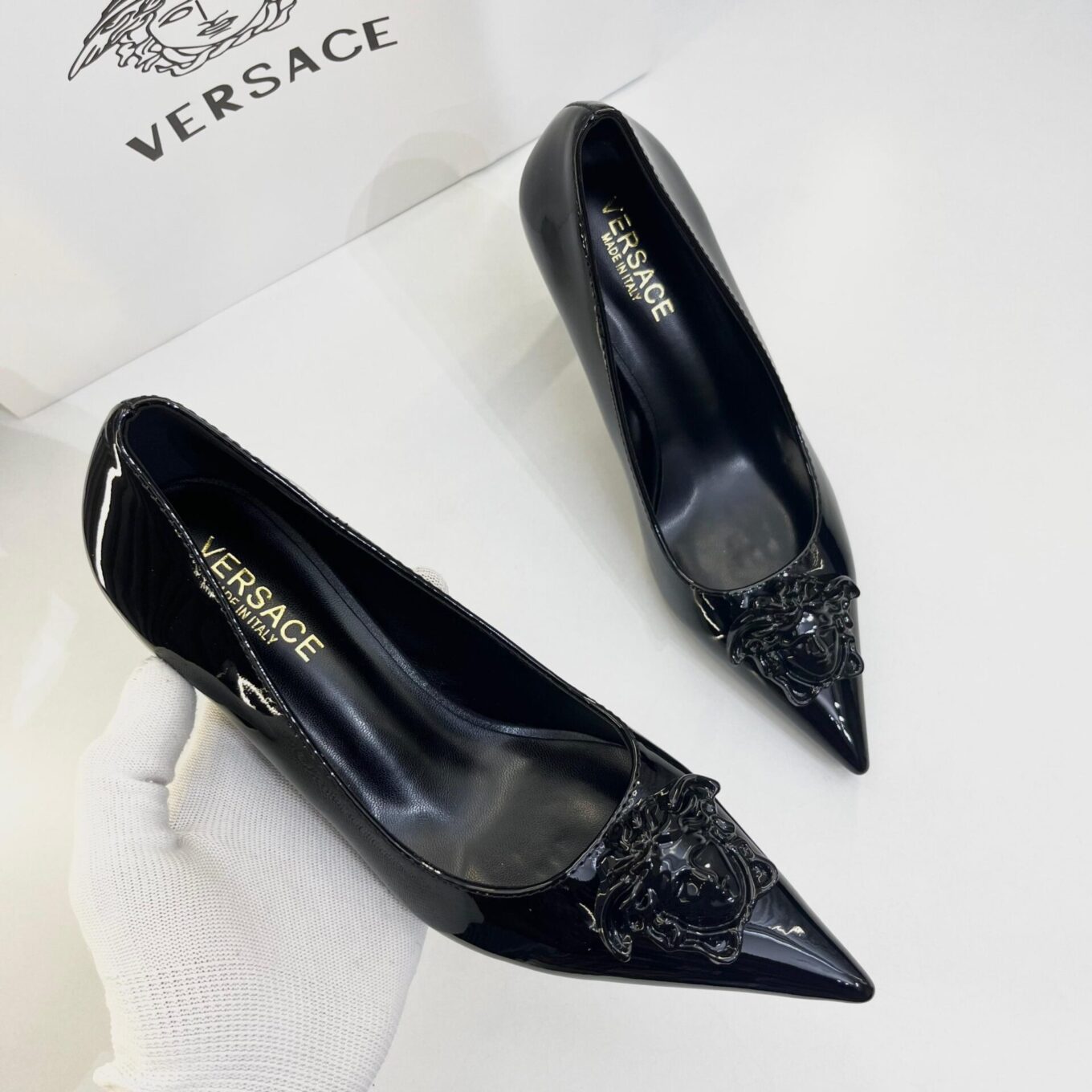 Versace La Medusa Black Pump