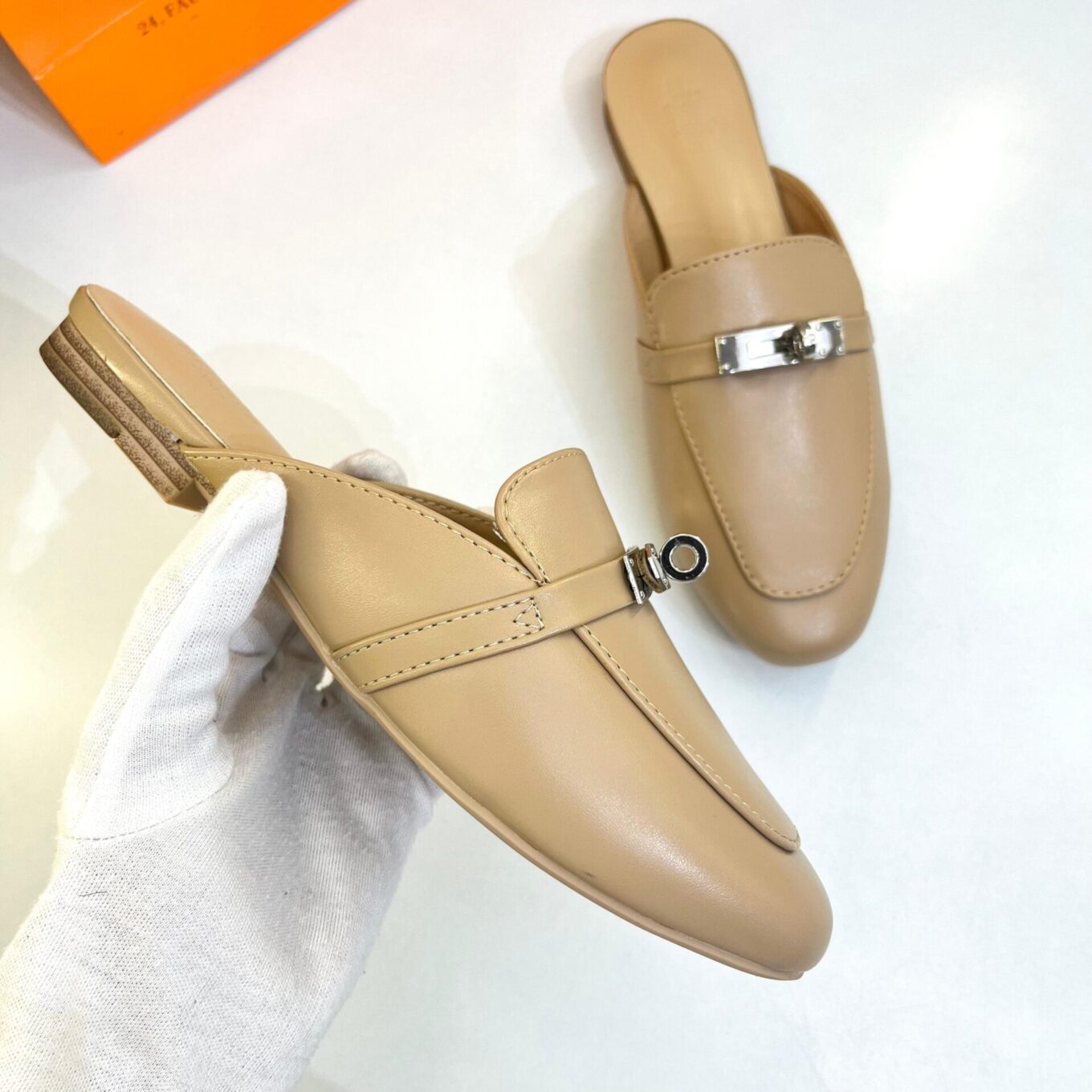 WhatsApp Image 2025-09-04 at 4.16.41 PM Hermes Beige OG Mules