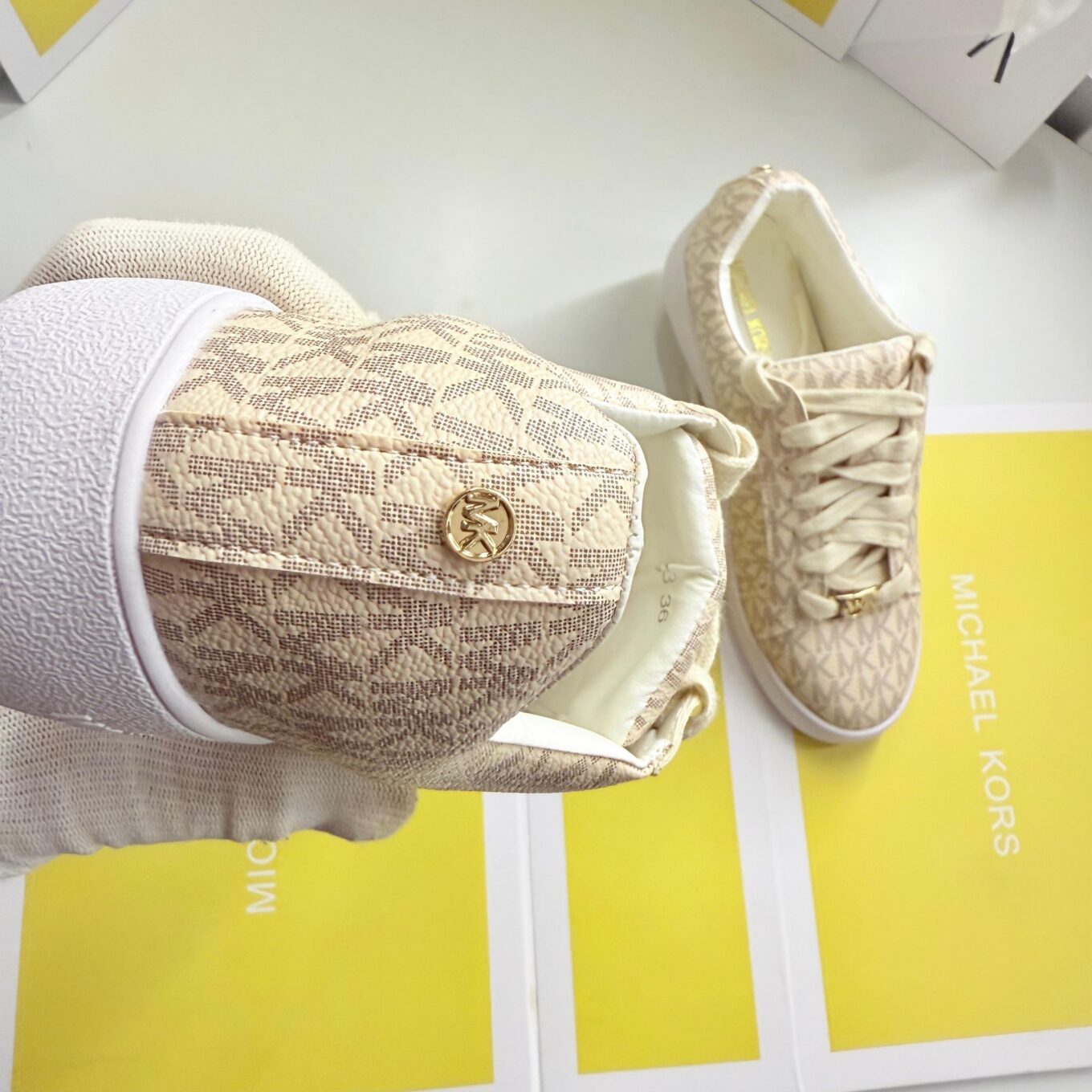 Michael Kors Keaton Logo Beige Color Sneaker