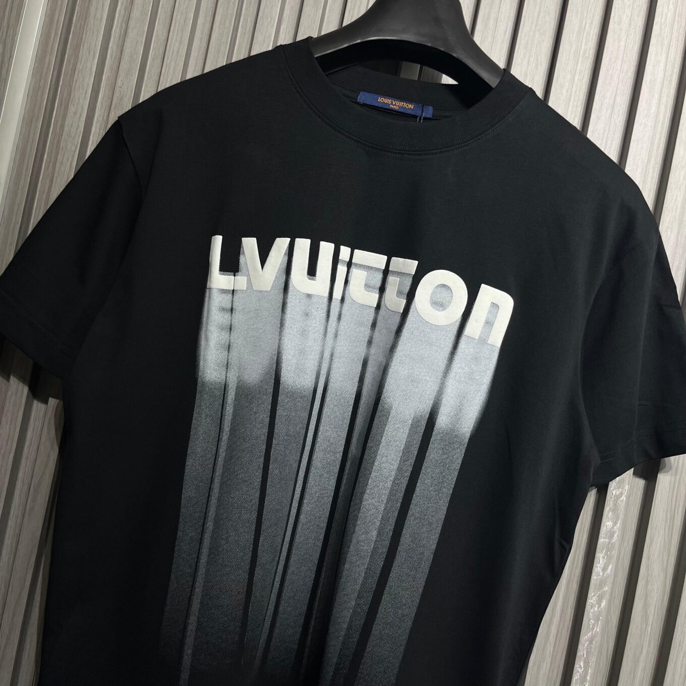Louis Vuitton Black Gradient Logo T-Shirt For Men