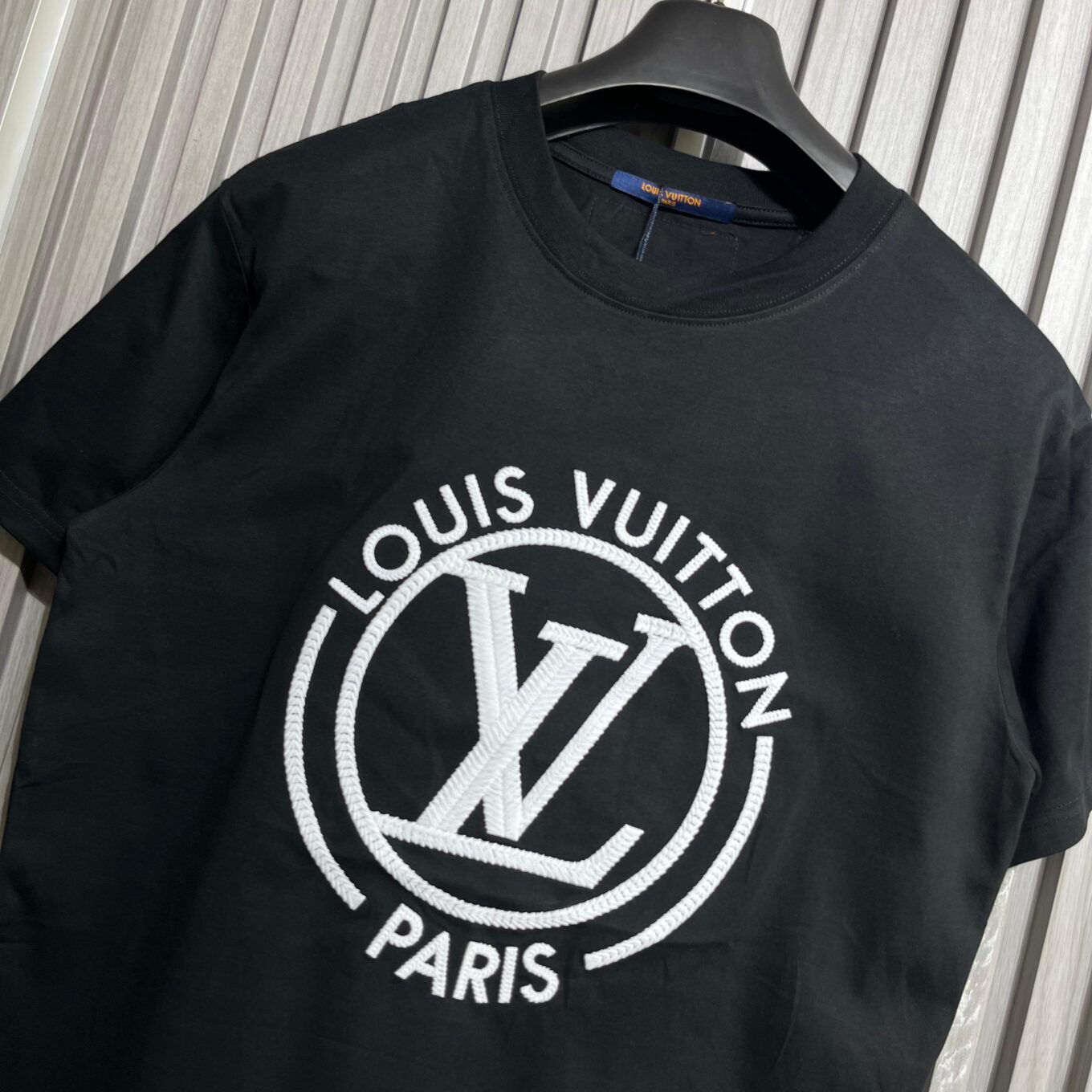 Louis Vuitton Black Logo T-Shirt For Men