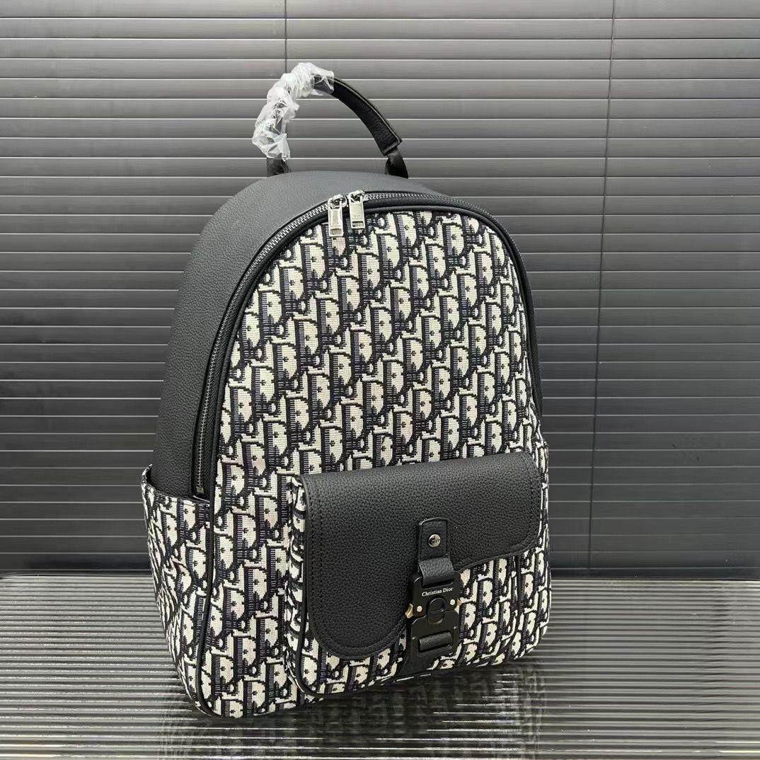 Dior Saddle Zip Oblique Premium Jacquard Backpack