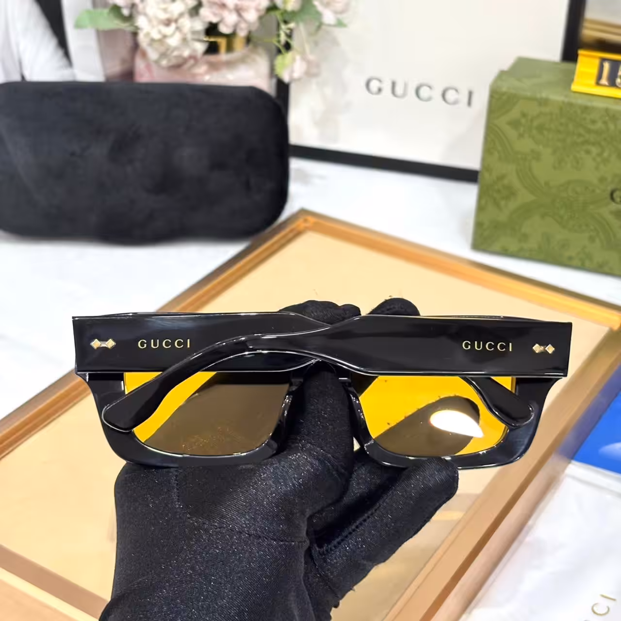 Gucci Wayfarer Yellow Glass Unisex Premium Sunglass