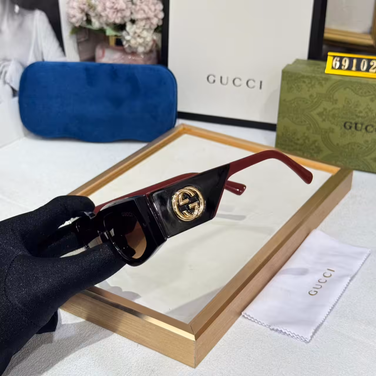 WhatsApp Image 2025-11-01 at 5.28.02 PM (1) Gucci Reverse GG Women’s Sunglass