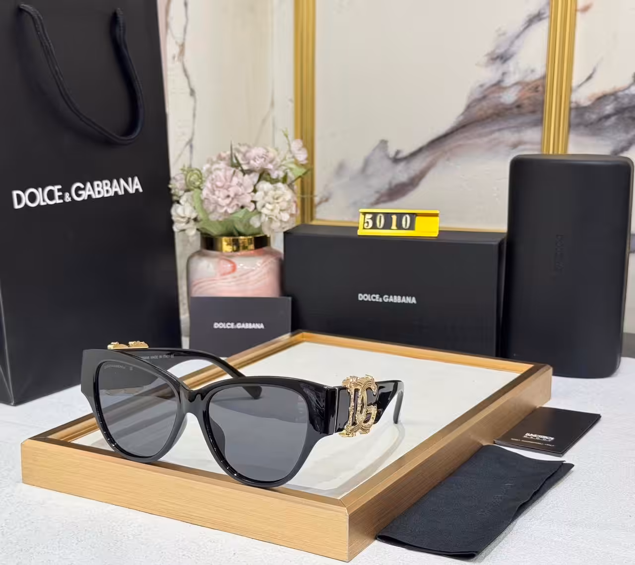 WhatsApp Image 2025-11-12 at 6.07.30 PM Dolce & Gabbana Cat-Eye Sunglasses Black Frame with Gold DG Logo