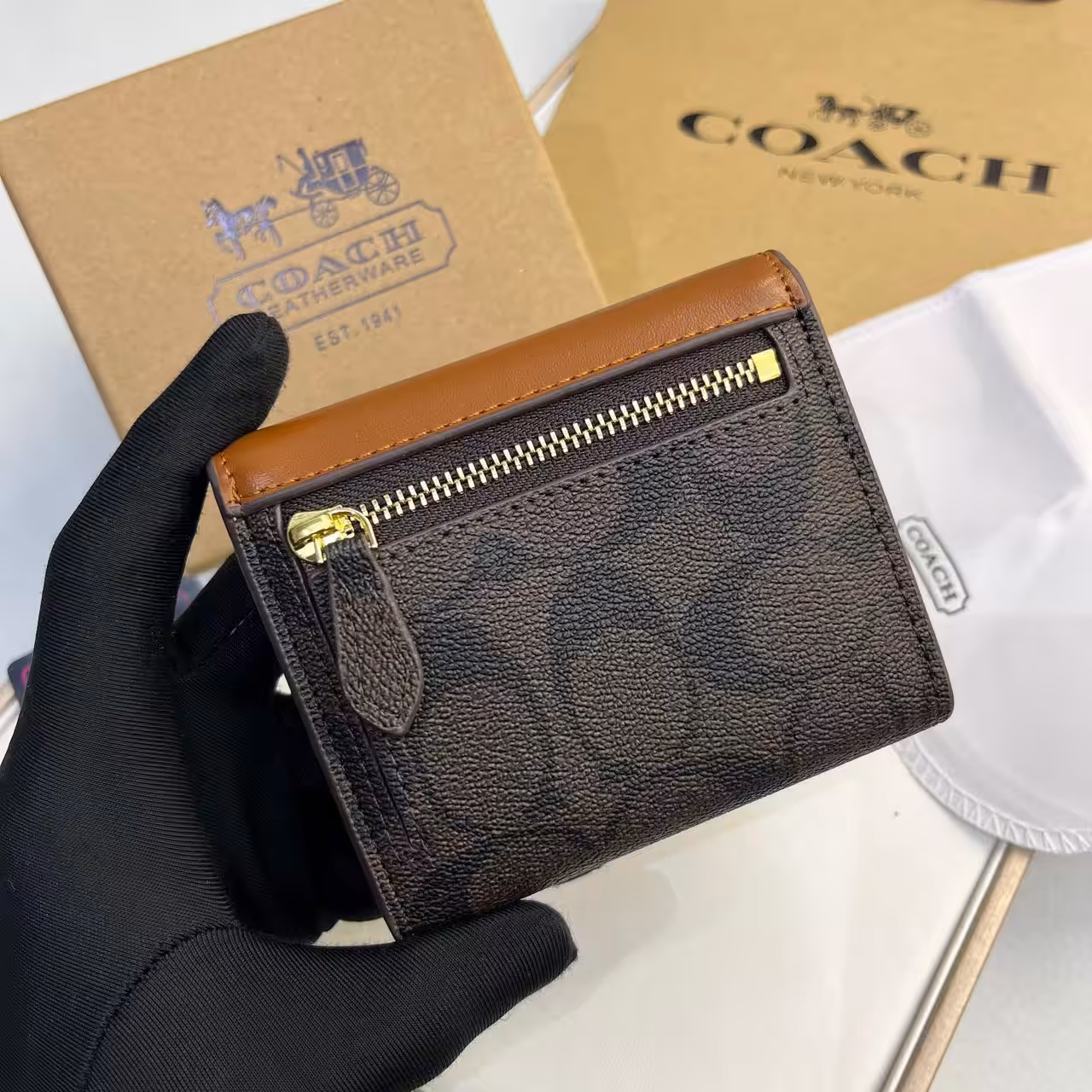 Coach three Fold C Logo Coffee Brown Wallet