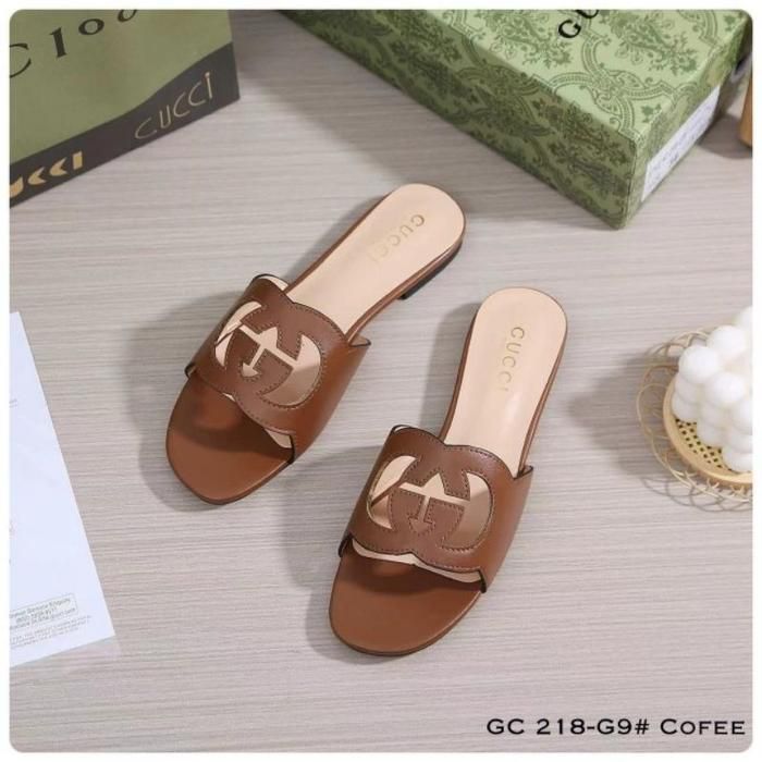 Gucci Interlocking G Brown Slide
