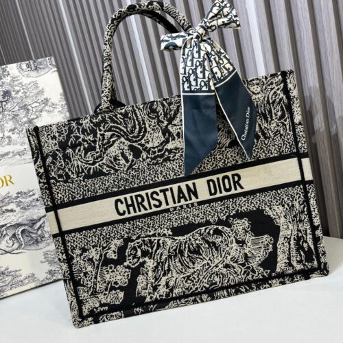 WhatsApp Image 2026-02-02 at 4.42.32 PM Christian Dior Black Tiger Tote (With Box)