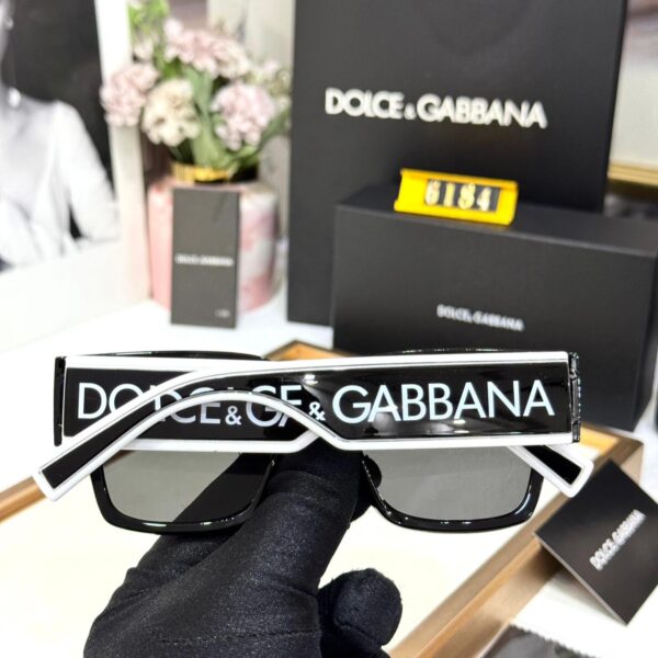 D&G Black Unisex Sunglass