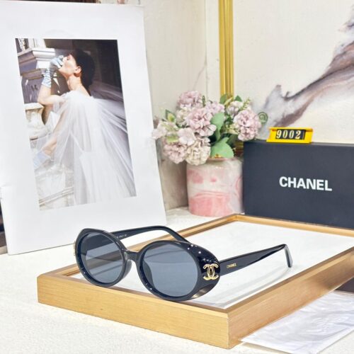 Chanel Black Women Sunglass